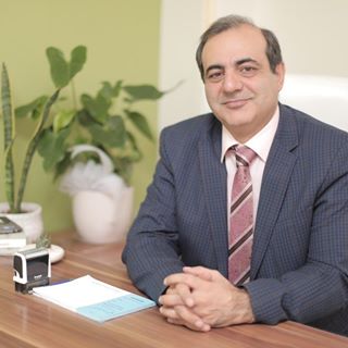 دکتر وحید دارابی