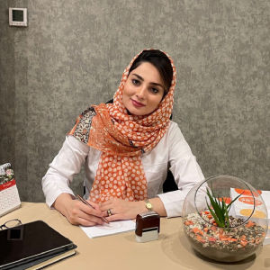 تصویر دکتر بهاره جعفر نژادی