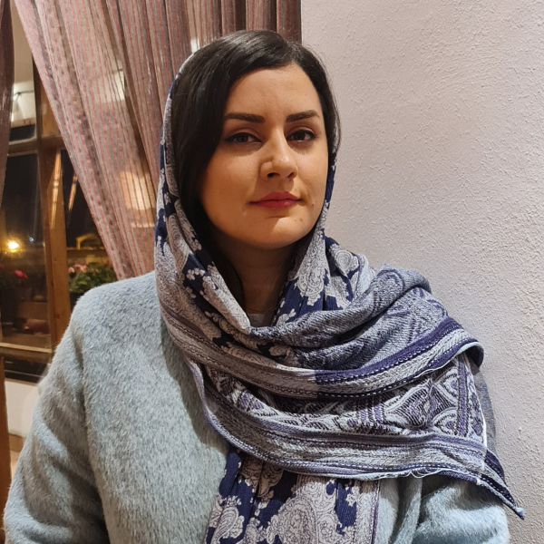 دکتر کیانا قاسمی