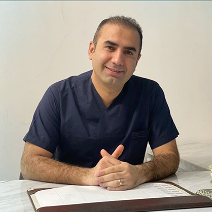 تصویر دکتر امیر ایزدی
