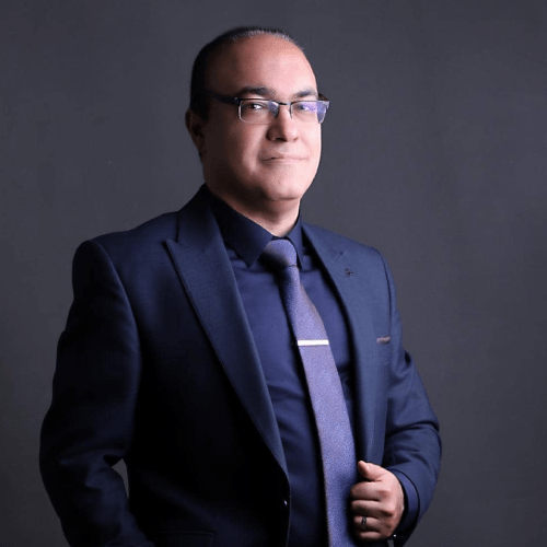 تصویر دکتر فرید عطار